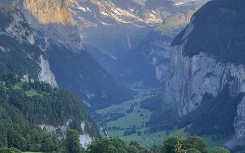 20_the_valley.jpg
